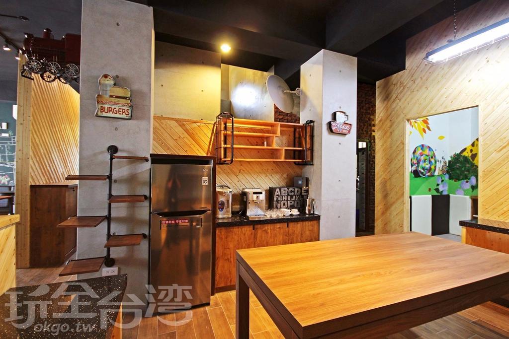 Ark Stay方舟文旅山嵐新館溜滑梯商務民宿 Jiji Exterior foto